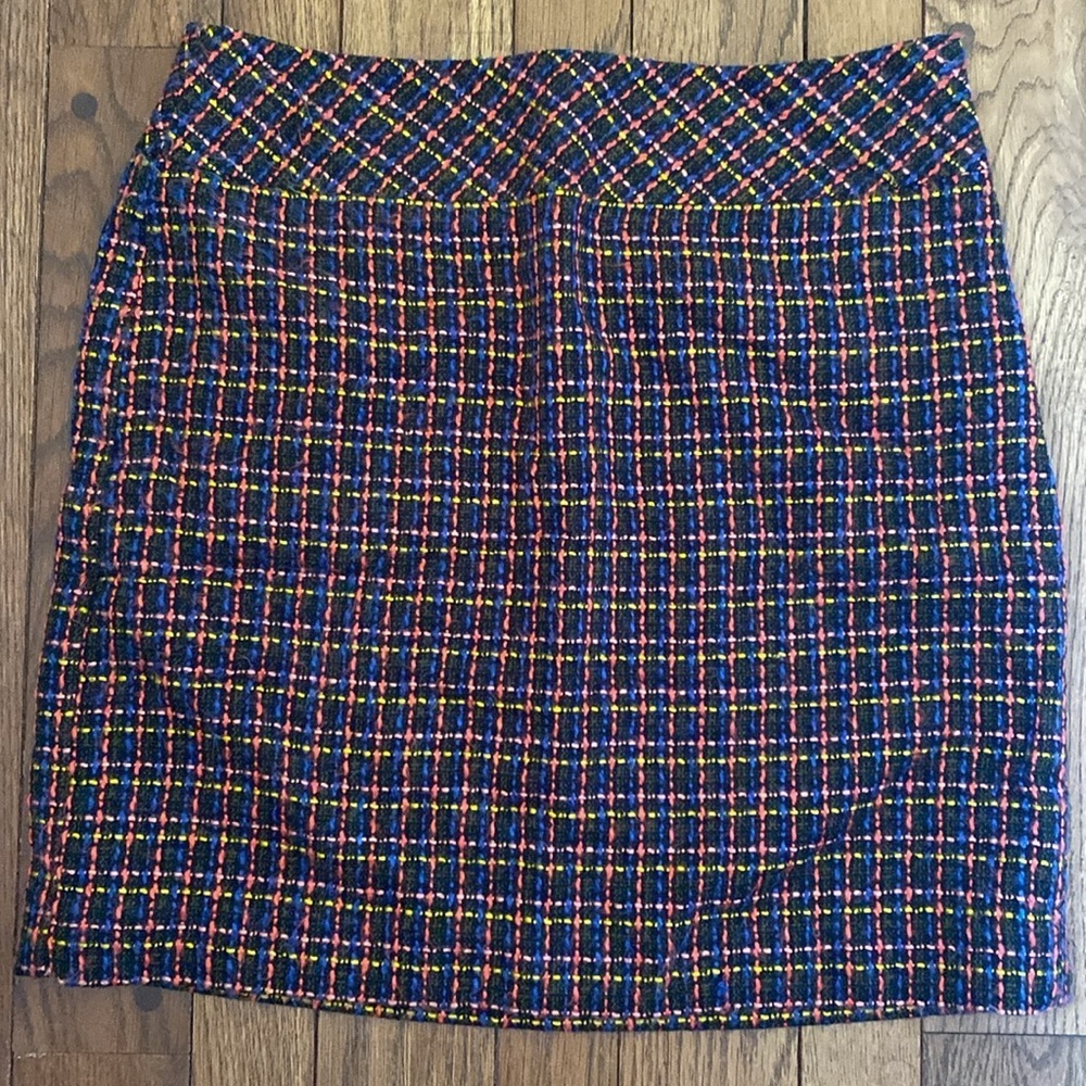 Ann‎ Taylor Loft black multicolored boucle woven flat front side zip mini skirt